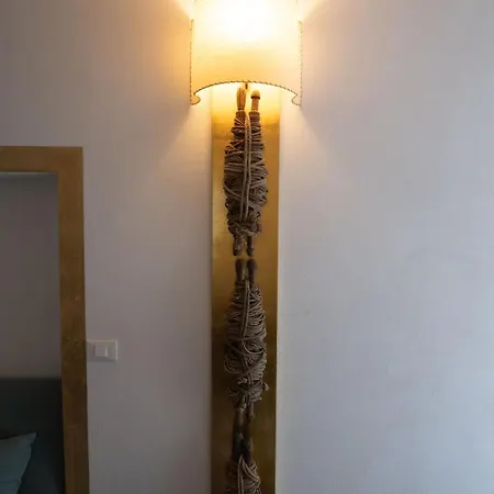 La Canonica Appartement *